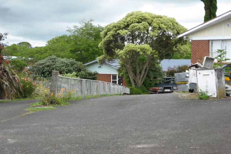 Photo of property in 17 Moloney Terrace, Pukekohe, 2120