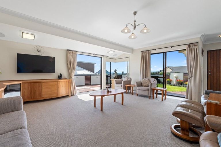 Photo of property in 42 Hillcrest Road, Otumoetai, Tauranga, 3110