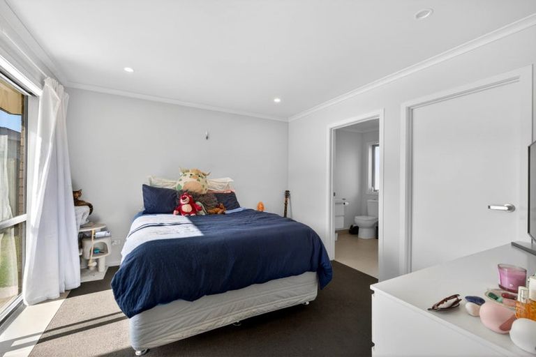 Photo of property in 132 Te Manatu Drive, Huntington, Hamilton, 3210