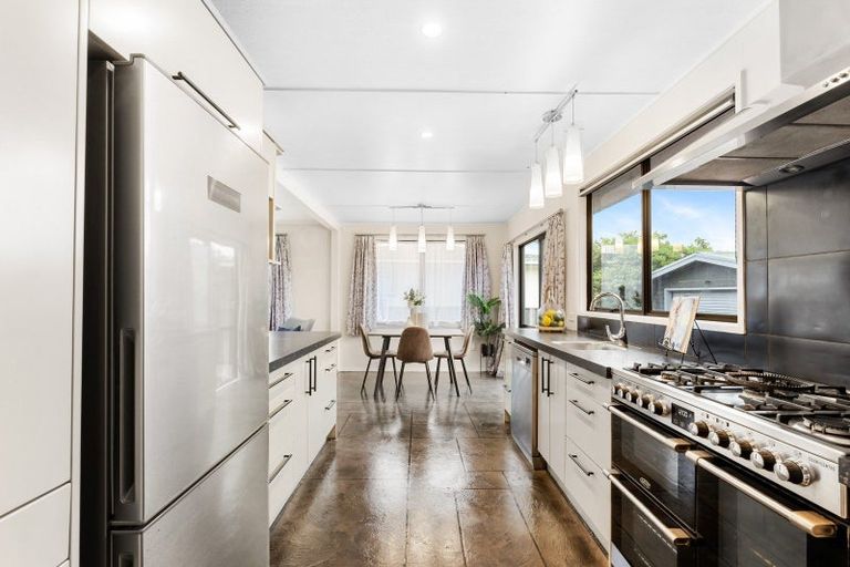 Photo of property in 162 Flaxmere Avenue, Flaxmere, Hastings, 4120