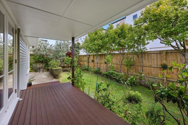 Photo of property in 52 Elliot Street, Howick, Auckland, 2014