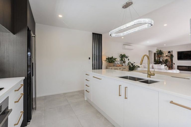 Photo of property in 43 Chambers Avenue, Woodend, 7610