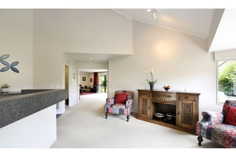 Photo of property in 21 Farnham Drive, Richmond, 7020