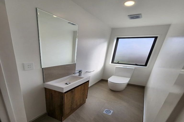 Photo of property in 3/25 Manse Road, Pahurehure, Papakura, 2113