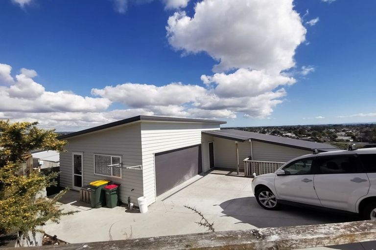 Photo of property in 159 Keri Vista Rise, Papakura, 2110