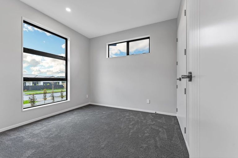 Photo of property in 24 Paihere Street, Huapai, 0810