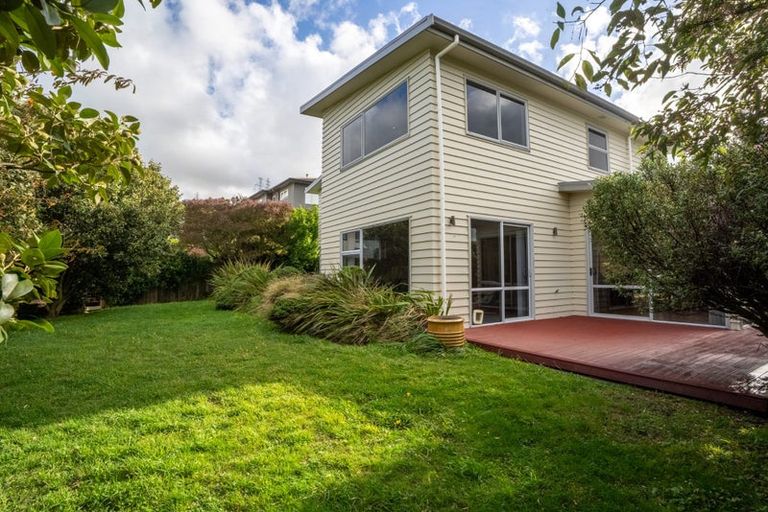 Photo of property in 42 Waverton Terrace, Churton Park, Wellington, 6037