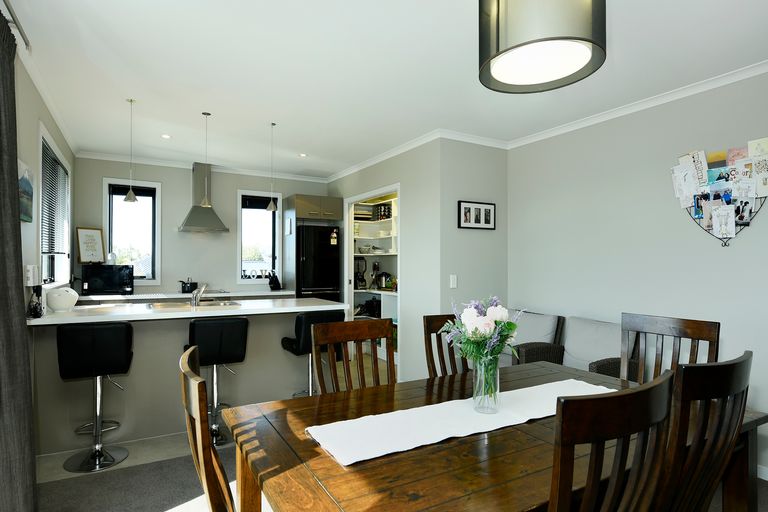 Photo of property in 31 Kendall View, Stoke, Nelson, 7011