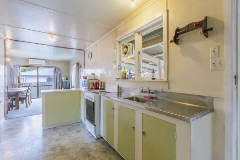 Photo of property in 17 Mount Herbert Road, Waipukurau, 4200