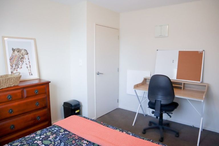 Photo of property in 158a Peverel Street, Riccarton, Christchurch, 8041