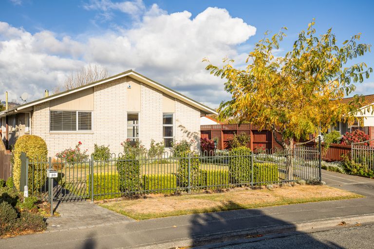 Photo of property in 20 Oldham Crescent, Halswell, Christchurch, 8025