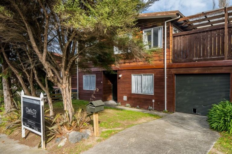 Photo of property in 16a Penryn Drive, Camborne, Porirua, 5026