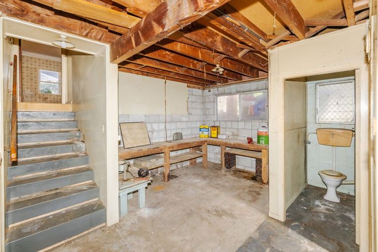 Photo of property in 15 Hamblyn Crescent, Nawton, Hamilton, 3200