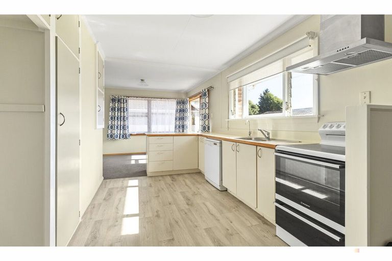 Photo of property in 2 Grace Street, Waimate, 7924