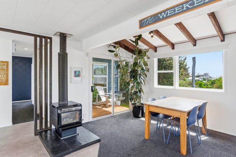 Photo of property in 628 Waitarere Beach Road, Waitarere Beach, Levin, 5510