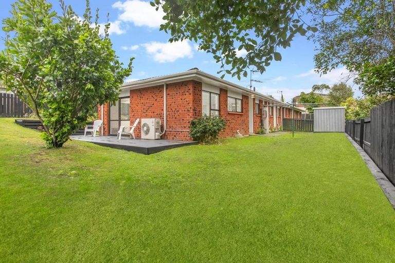 Photo of property in 303a/2 Great North Road, Henderson, Auckland, 0612