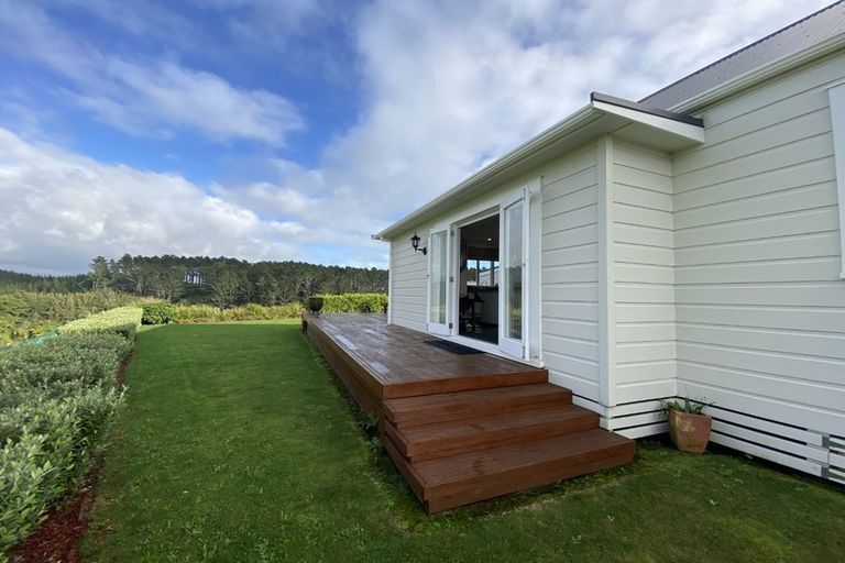 Photo of property in 200 Egmont Road, Hillsborough, New Plymouth, 4372