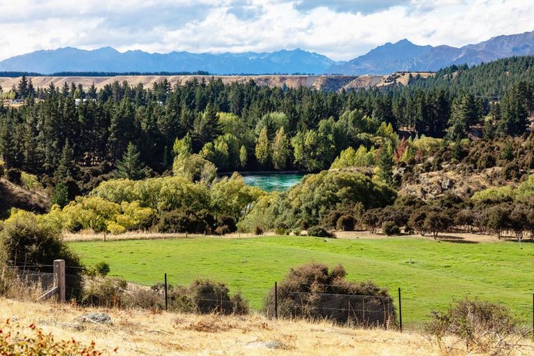 Photo of property in 12 Jackson Rise, Luggate, Wanaka, 9383