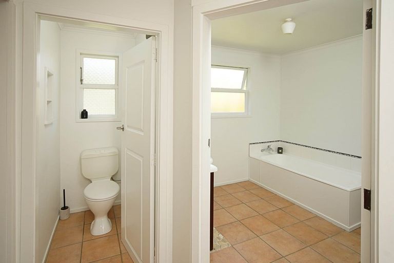 Photo of property in 1 Middlebank Drive, Richmond, 7020