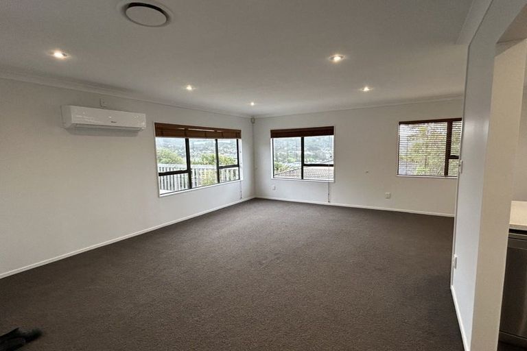 Photo of property in 128 Discovery Drive, Whitby, Porirua, 5024