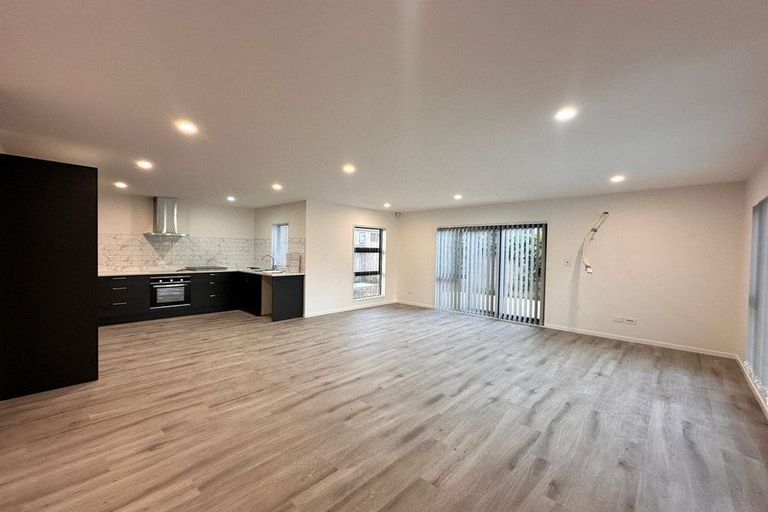 Photo of property in 35a Edmund Hillary Avenue, Papakura, 2110
