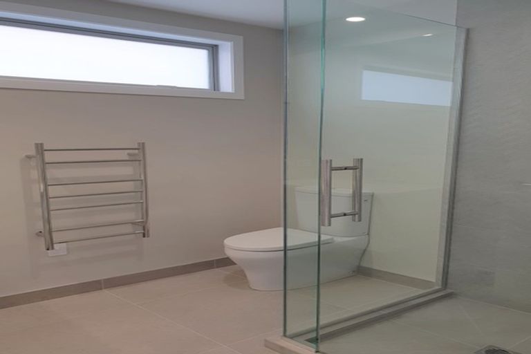 Photo of property in 7a Chamberlain Road, Karori, Wellington, 6012