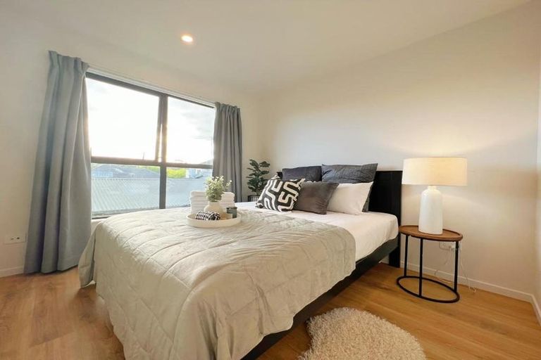 Photo of property in 321a Pakuranga Road, Pakuranga Heights, Auckland, 2010