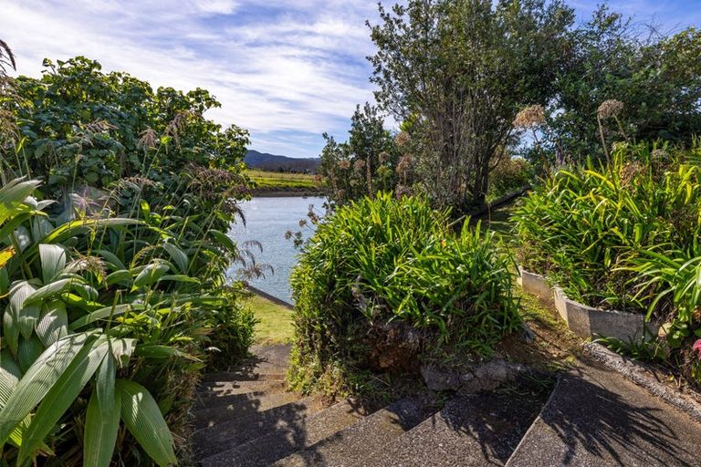 Photo of property in 7 Nihinihi Avenue, Raglan, 3225
