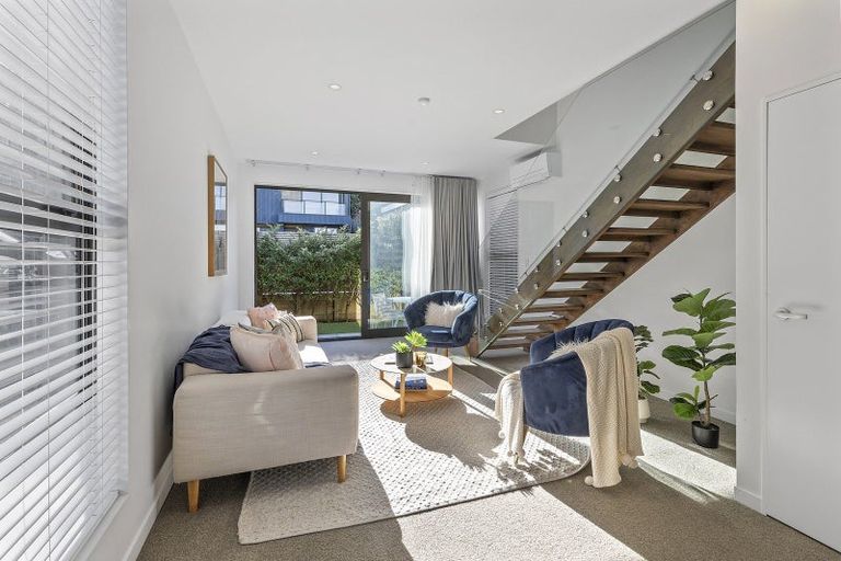Photo of property in 20u6 Trent Street, Island Bay, Wellington, 6023