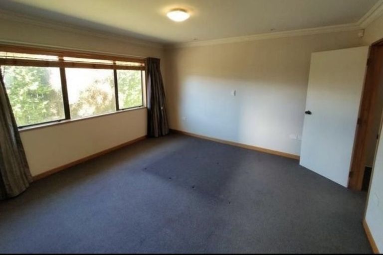 Photo of property in 99a Atawhai Road, Fitzherbert, Palmerston North, 4410