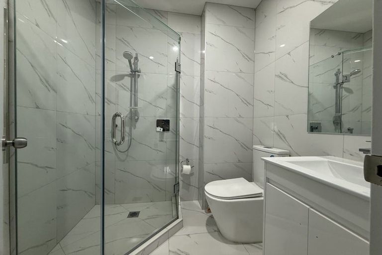 Photo of property in 152 Triangle Road, Massey, Auckland, 0614
