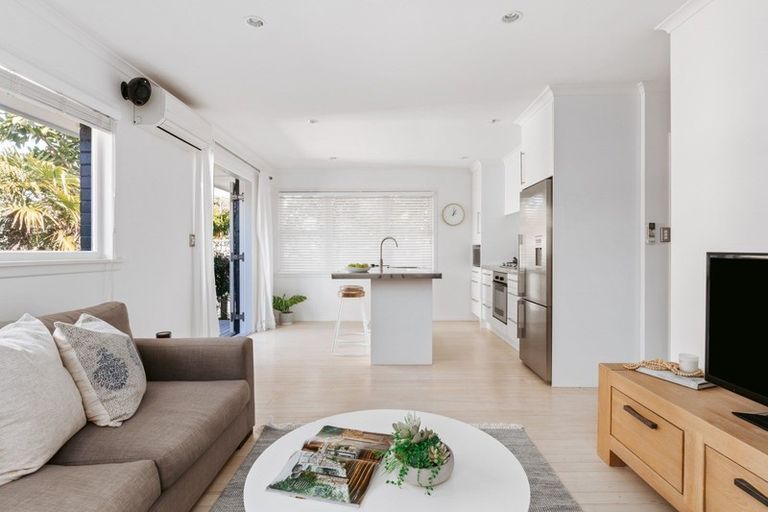 Photo of property in 1/5 Ngarata Avenue, Mount Maunganui, 3116