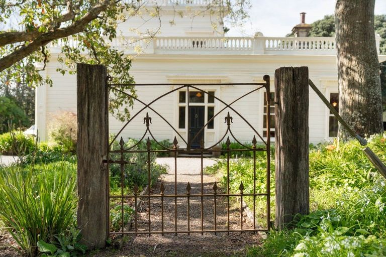 Photo of property in 559 Cape Palliser Road, Whangaimoana, Featherston, 5772