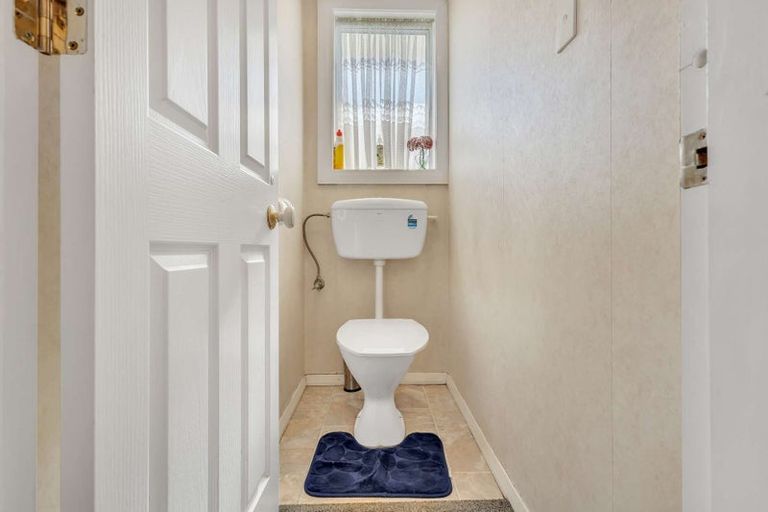 Photo of property in 200 Galway Place, Mayfair, Hastings, 4122