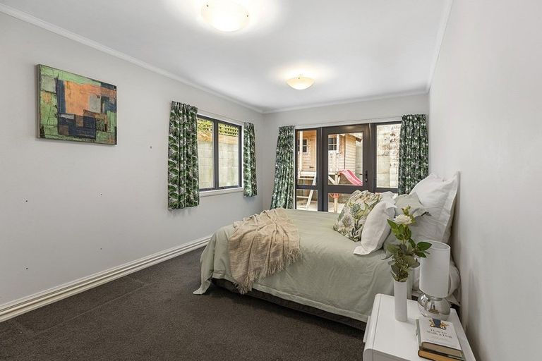 Photo of property in 10/162u Aro Street, Aro Valley, Wellington, 6021