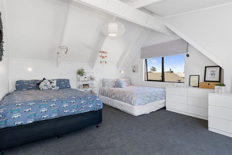 Photo of property in 563 Maunganui Road, Mount Maunganui, 3116