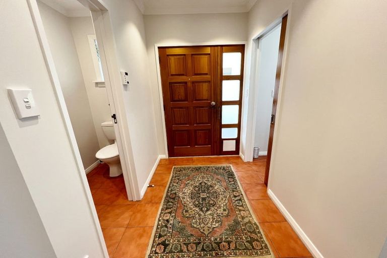 Photo of property in 53 Kirkwood Avenue, Upper Riccarton, Christchurch, 8041