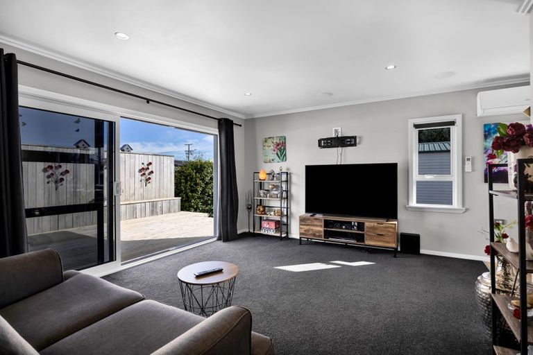 Photo of property in 2 Maire Street, Hawera, 4610