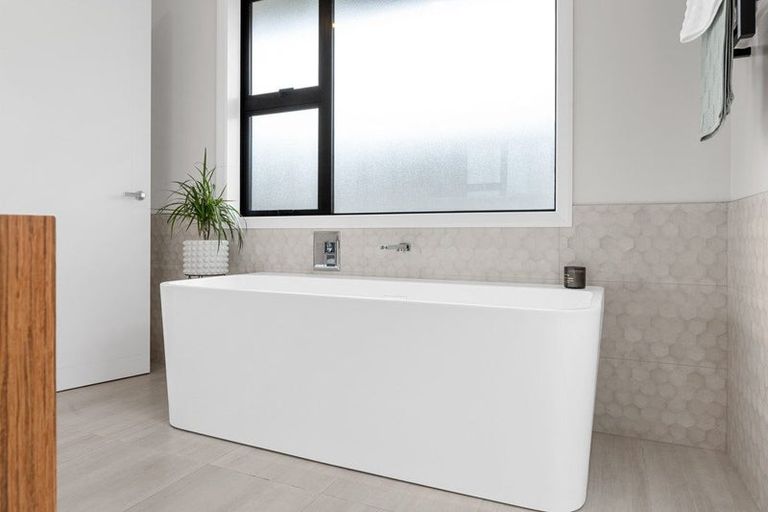 Photo of property in 6 Harrier Court, Flagstaff, Hamilton, 3210