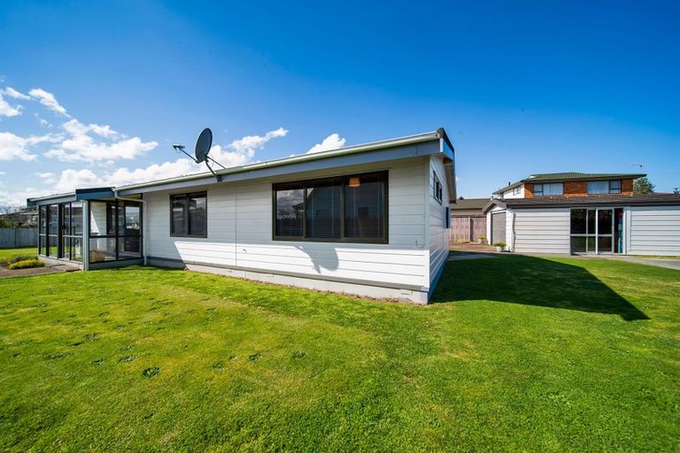Photo of property in 16a Murdoch Street, Hawera, 4610