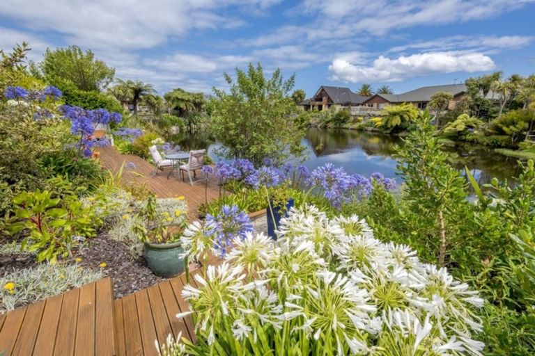 Photo of property in 38 Monarch Place, Paraparaumu Beach, Paraparaumu, 5032