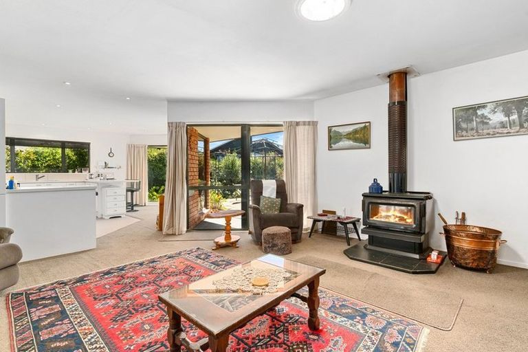 Photo of property in 54 Meadowstone Drive, Wanaka, 9305