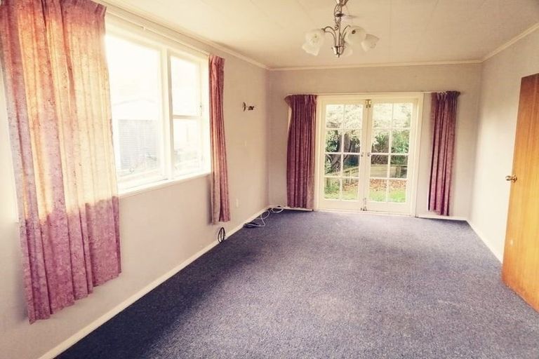 Photo of property in 40 Parenga Street, Wainuiomata, Lower Hutt, 5014