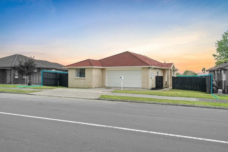Photo of property in 197 Keri Vista Rise, Papakura, 2110