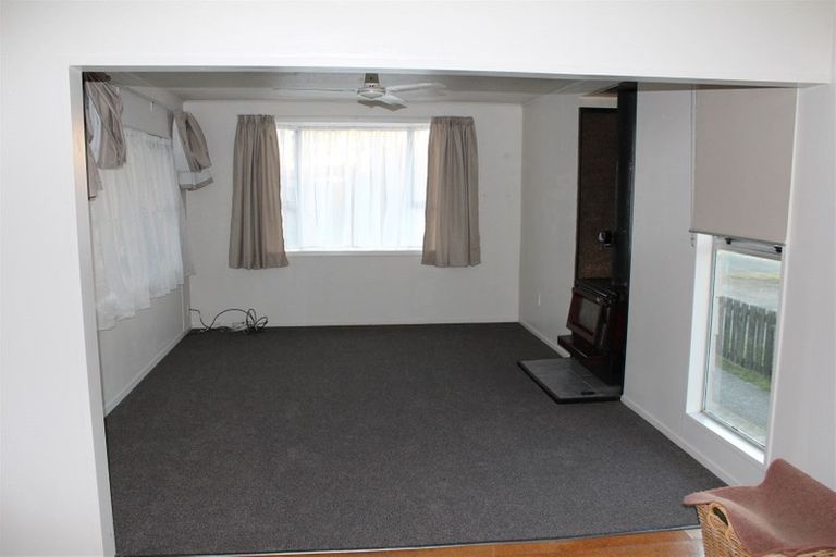 Photo of property in 3 Tudor Street, Hokitika, 7810