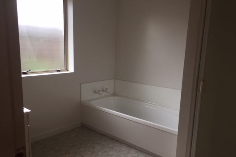 Photo of property in 1/28 Tintern Avenue, Avonhead, Christchurch, 8042