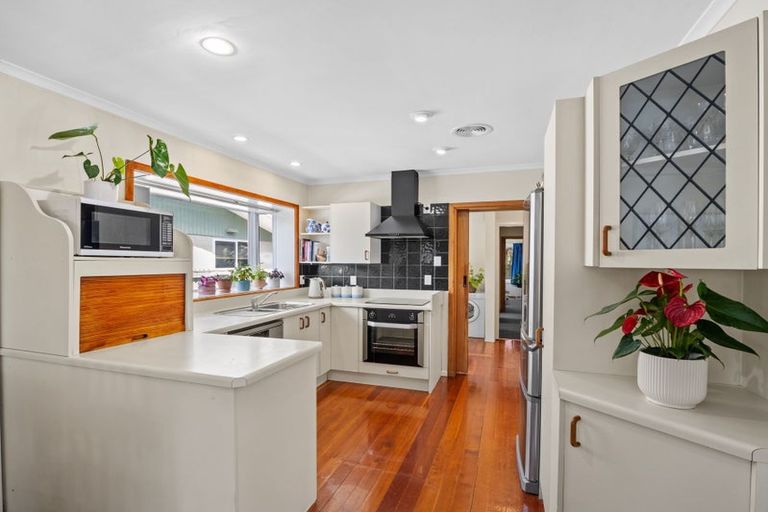 Photo of property in 9 Arlington Street, Burnside, Christchurch, 8053