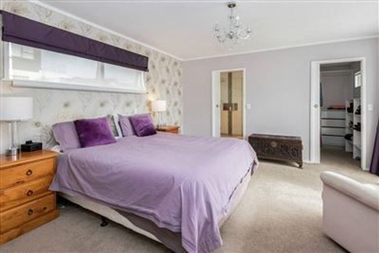 Photo of property in 41 Marriott Road, Pakuranga, Auckland, 2010