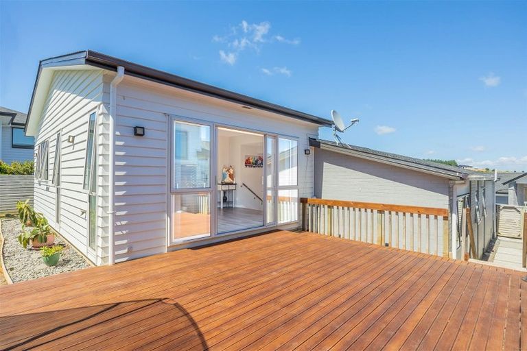 Photo of property in 4 Kaipuke Crescent, Gulf Harbour, Whangaparaoa, 0930