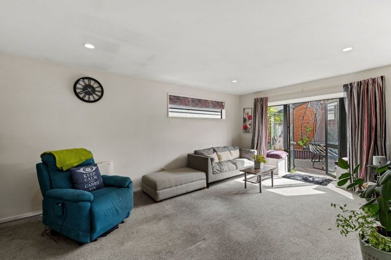 Photo of property in 96a Picton Avenue, Riccarton, Christchurch, 8011